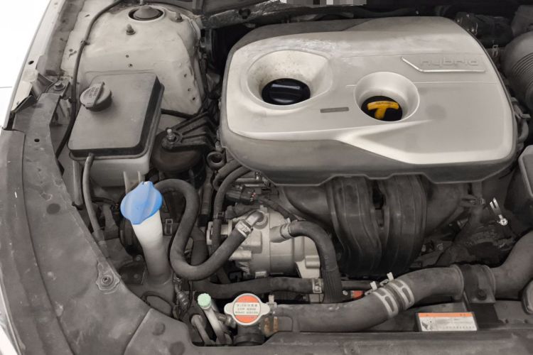 Used Hyundai Sonata Plug-in Hybrid 2018 2.0 PHS Smart Connect Version China VI Standard Engine Bay Right
