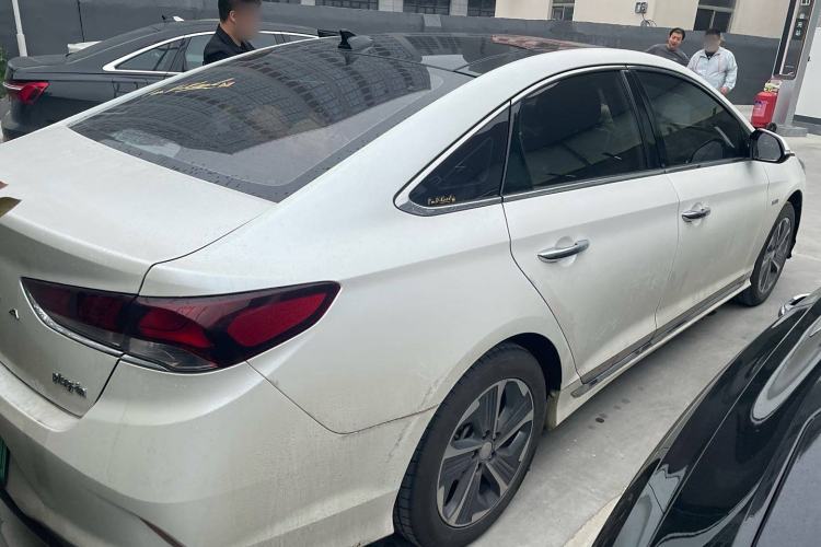 Used Hyundai Sonata Plug-in Hybrid 2018 2.0 PHS Smart Connect Version China V Standard Exterior 5