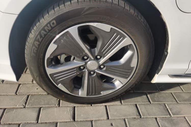 Used Hyundai Sonata Plug-in Hybrid 2018 2.0 PHS Smart Connect Version China VI Standard Exterior 7