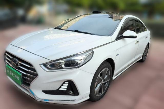 Used Hyundai Sonata Plug-in Hybrid 2018 2.0 PHS Smart Connect Version China VI Standard