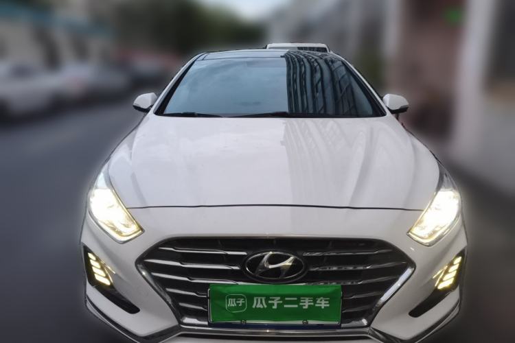 Used Hyundai Sonata Plug-in Hybrid 2018 2.0 PHS Smart Connect Version China V Standard Front