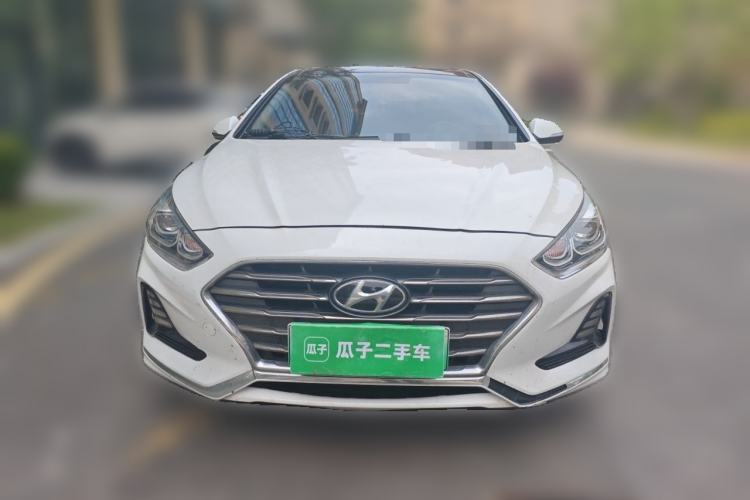 Used Hyundai Sonata Plug-in Hybrid 2018 2.0 PHS Smart Connect Version China VI Standard Front