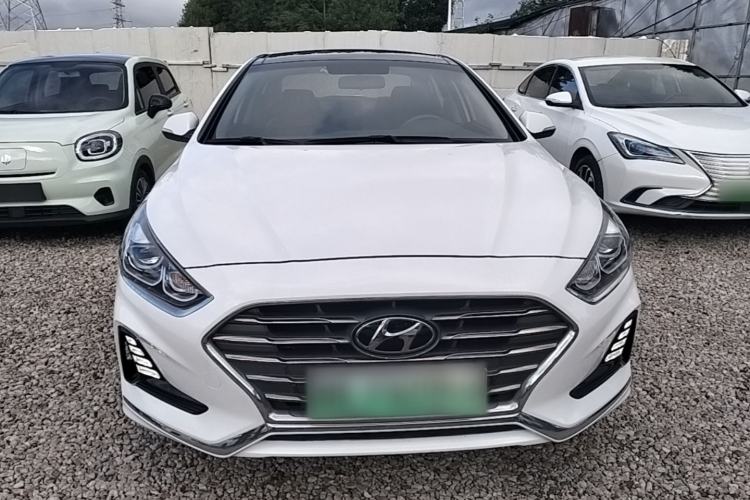 Used Hyundai Sonata Plug-in Hybrid 2018 2.0 PHS Smart Connect Version China VI Standard Front