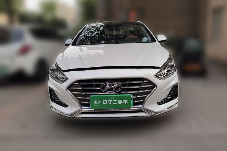 Used Hyundai Sonata Plug-in Hybrid 2018 2.0 PHS Smart Connect Version China VI Standard Front