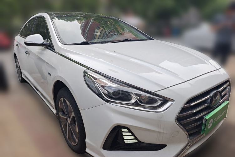 Used Hyundai Sonata Plug-in Hybrid 2018 2.0 PHS Smart Connect Version China VI Standard Front Right 45 Deg