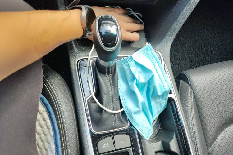 Used Hyundai Sonata Plug-in Hybrid 2018 2.0 PHS Smart Connect Version China VI Standard Gear Lever