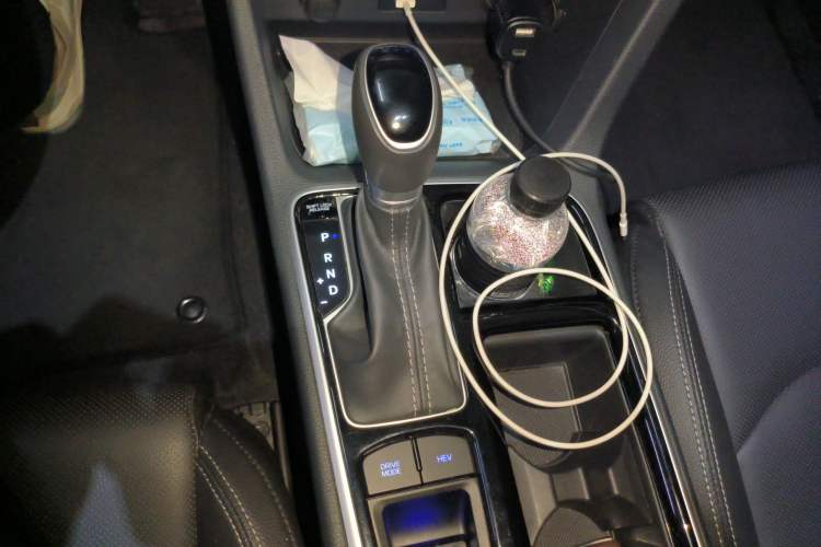 Used Hyundai Sonata Plug-in Hybrid 2018 2.0 PHS Smart Connect Version China V Standard Gear Lever