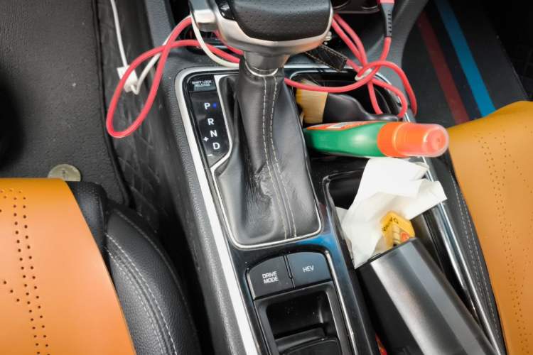 Used Hyundai Sonata Plug-in Hybrid 2018 2.0 PHS Smart Connect Version China VI Standard Gear Lever