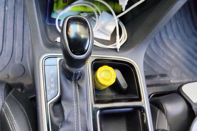 Used Hyundai Sonata Plug-in Hybrid 2018 2.0 PHE Smart Enjoyment Version China VI Standard Gear Lever