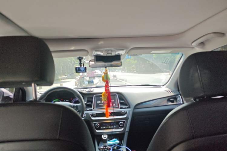Used Hyundai Sonata Plug-in Hybrid 2018 2.0 PHS Smart Connect Version China V Standard Headliner