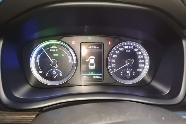 Used Hyundai Sonata Plug-in Hybrid 2018 2.0 PHS Smart Connect Version China V Standard Instrument Cluster