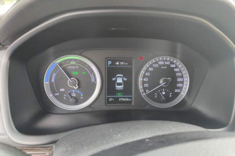 Used Hyundai Sonata Plug-in Hybrid 2018 2.0 PHS Smart Connect Version China VI Standard Instrument Cluster