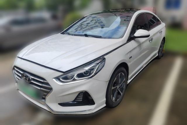 Used Hyundai Sonata Plug-in Hybrid 2018 2.0 PHS Smart Connect Version China VI Standard