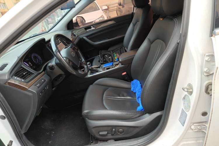 Used Hyundai Sonata Plug-in Hybrid 2018 2.0 PHS Smart Connect Version China V Standard Left Front Seat