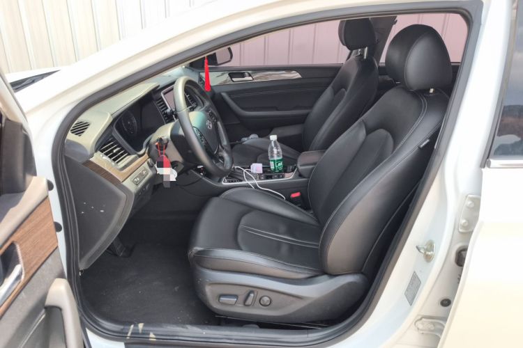 Used Hyundai Sonata Plug-in Hybrid 2018 2.0 PHS Smart Connect Version China VI Standard Left Front Seat