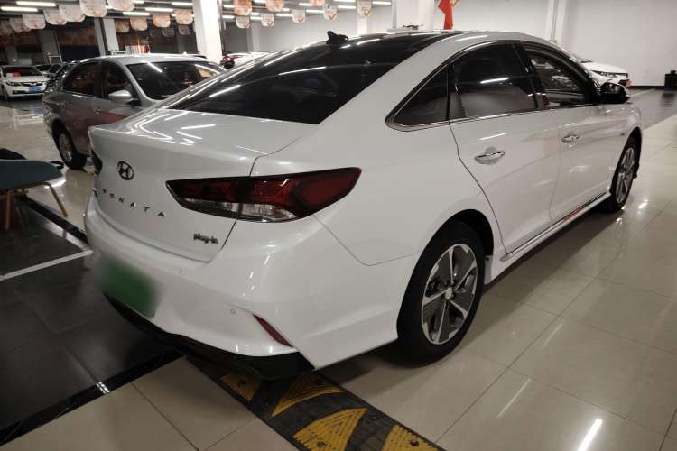 Used Hyundai Sonata Plug-in Hybrid 2018 2.0 PHS Smart Connect Version China VI Standard Rear Right 45 Deg