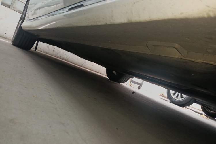 Used Hyundai Sonata Plug-in Hybrid 2018 2.0 PHS Smart Connect Version China VI Standard Right Side Sill