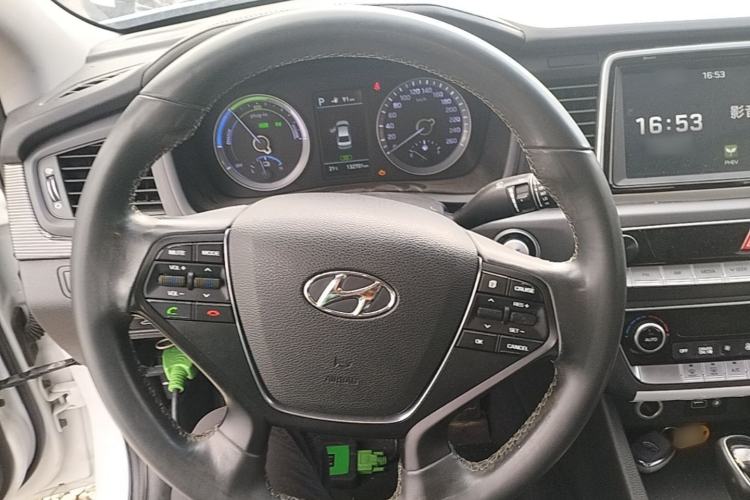 Used Hyundai Sonata Plug-in Hybrid 2018 2.0 PHS Smart Connect Version China VI Standard Steering Wheel