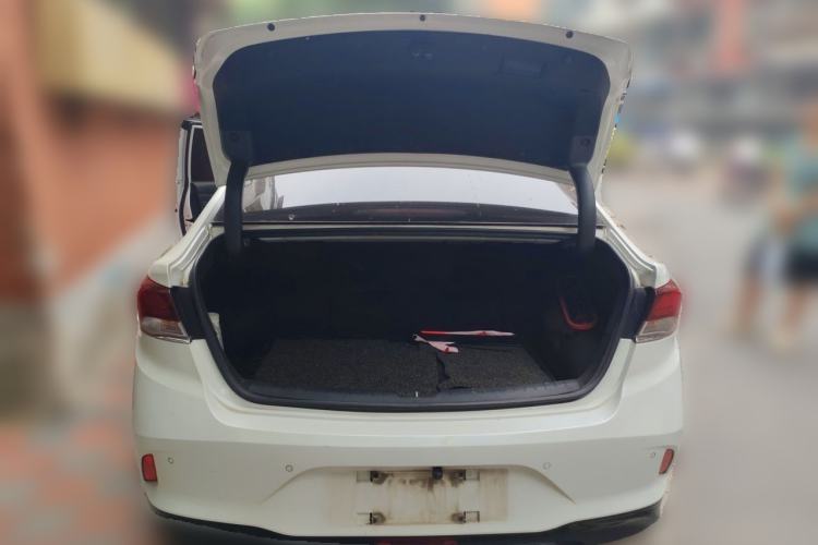 Used Hyundai Sonata Plug-in Hybrid 2018 2.0 PHE Smart Enjoyment Version China VI Standard Trunk