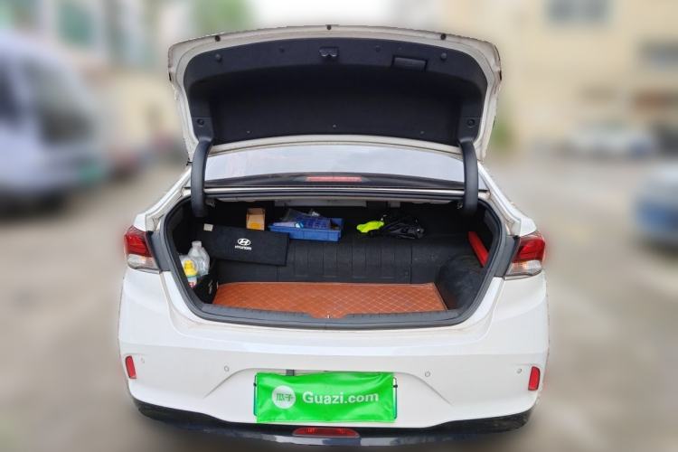 Used Hyundai Sonata Plug-in Hybrid 2018 2.0 PHS Smart Connect Version China V Standard Trunk