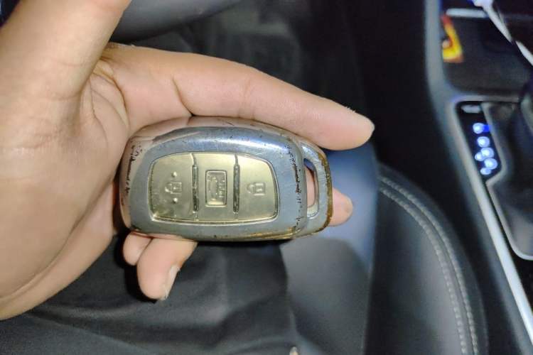 Used Hyundai Sonata Plug-in Hybrid 2018 2.0 PHS Smart Connect Version China VI Standard Vehicle Key