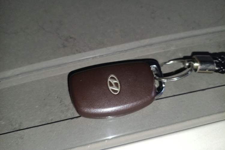Used Hyundai Sonata Plug-in Hybrid 2018 2.0 PHS Smart Connect Version China VI Standard Vehicle Key