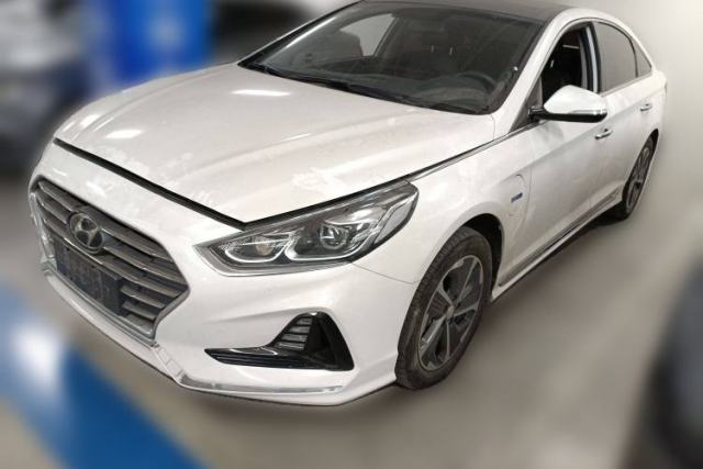 Used Hyundai Sonata Plug-in Hybrid 2018 2.0 PHS Smart Connect Version China VI Standard