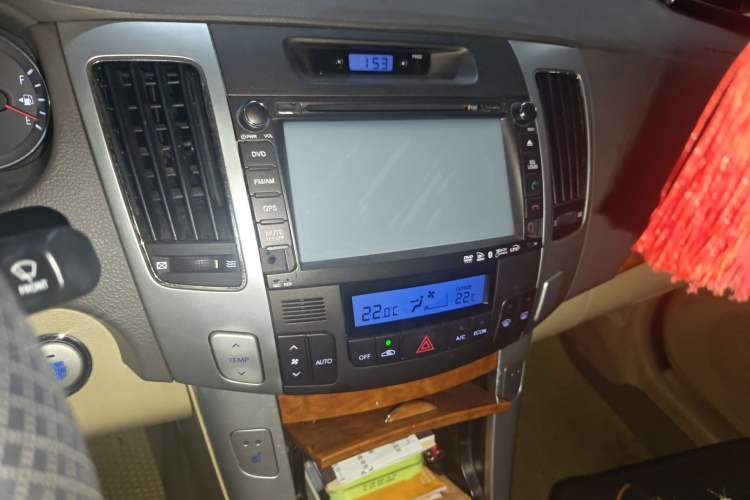 Used Hyundai SONATA·NFC 2009 2.0L Automatic GLS Audio And AC Panel