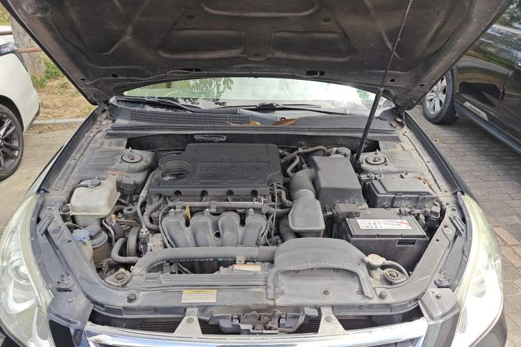 Used Hyundai SONATA·NFC 2009 2.0L AT GL Engine Bay