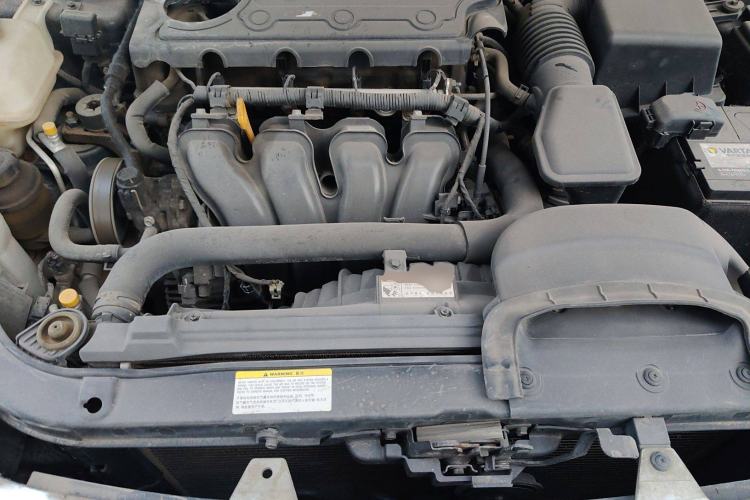 Used Hyundai SONATA·NFC 2009 2.0L AT GL Engine Bay