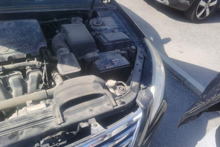 Used Hyundai SONATA·NFC 2009 2.0L MT GL Engine Bay Left