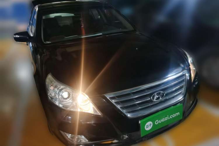 Used Hyundai SONATA·NFC 2009 2.0L Automatic GLS Front Right 45 Deg