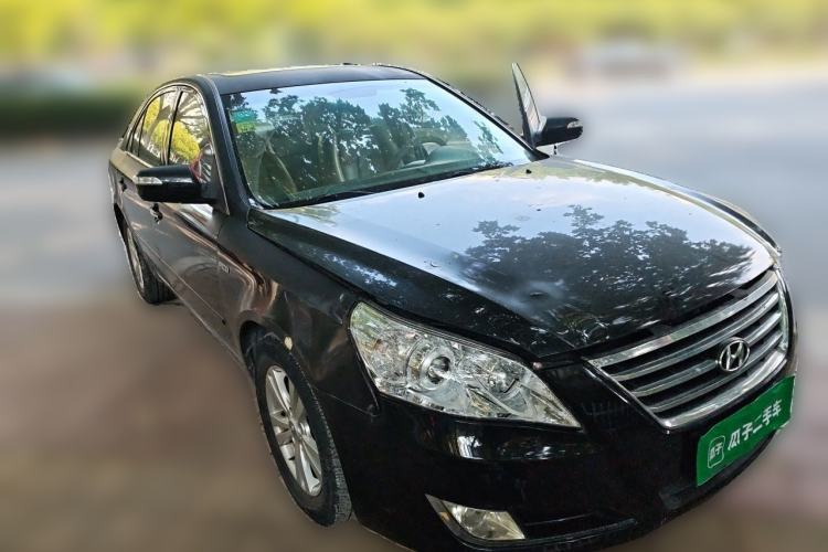 Used Hyundai SONATA·NFC 2009 2.0L Automatic GLS Front Right 45 Deg