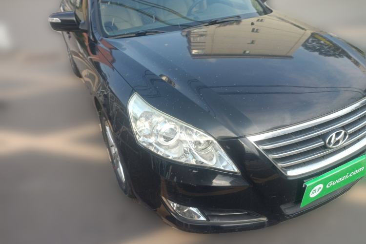 Used Hyundai SONATA·NFC 2009 2.0L Automatic GLS Front Right 45 Deg
