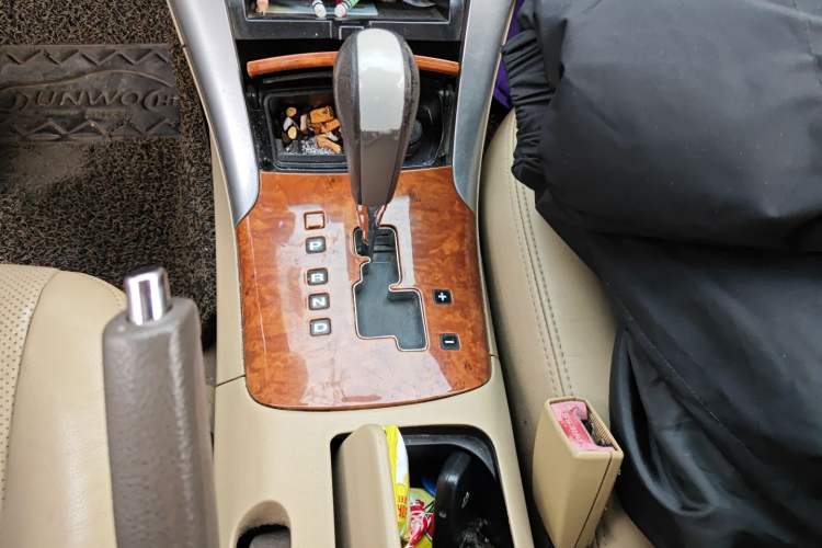 Used Hyundai SONATA·NFC 2009 2.0L Automatic GLS Gear Lever