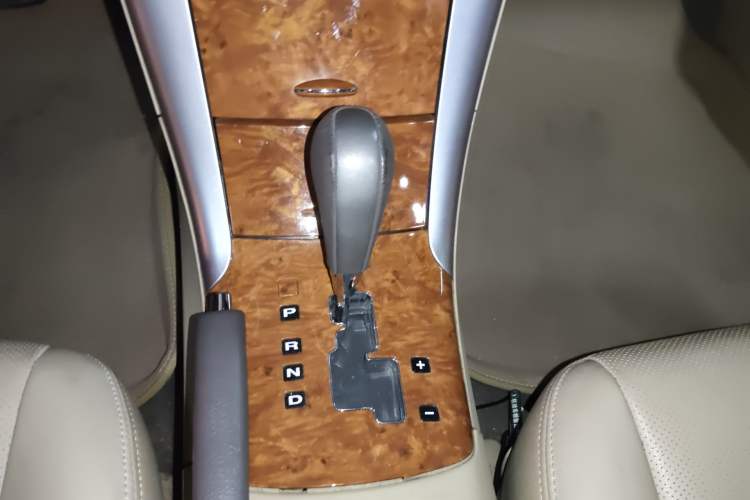Used Hyundai SONATA·NFC 2009 2.0L Automatic GLS Gear Lever