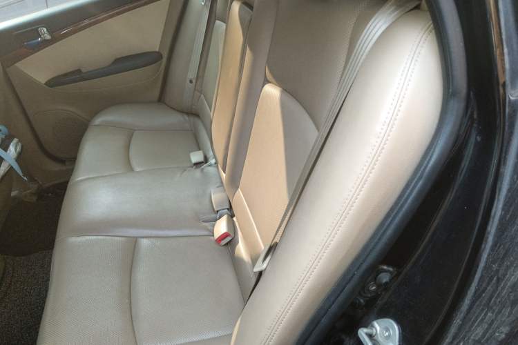 Used Hyundai SONATA·NFC 2009 2.0L Automatic GLS Left Rear Seat