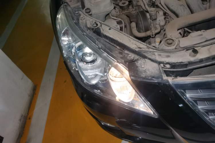 Used Hyundai SONATA·NFC 2009 2.0L Automatic GLS Right Front Headlight
