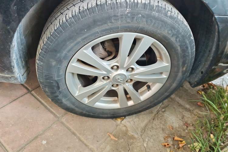 Used Hyundai SONATA·NFC 2009 2.0L Automatic GLS Right Front Wheel Hub