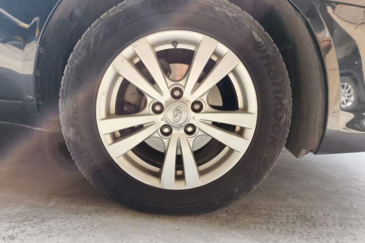 Used Hyundai SONATA·NFC 2009 2.0L Automatic GLS Right Front Wheel Hub