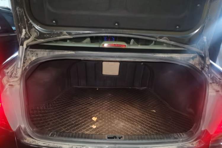Used Hyundai SONATA·NFC 2009 2.0L Automatic GLS Trunk