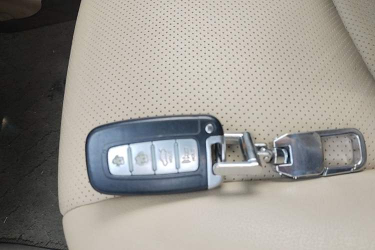 Used Hyundai SONATA·NFC 2009 2.0L Automatic GLS Vehicle Key