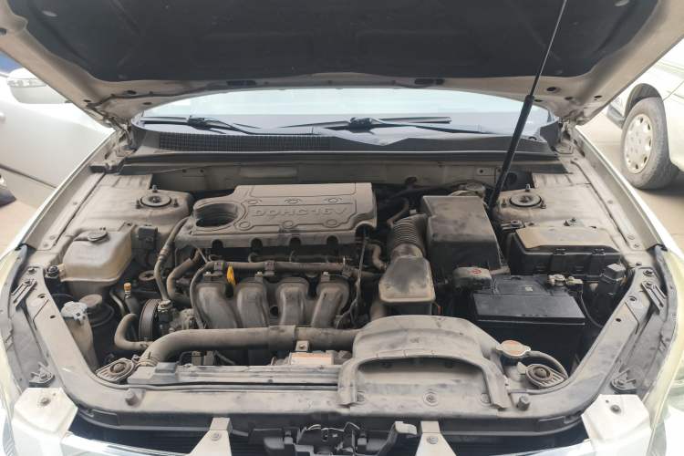Used Hyundai SONATA·NFC 2009 2.0L Automatic GLS Engine Bay