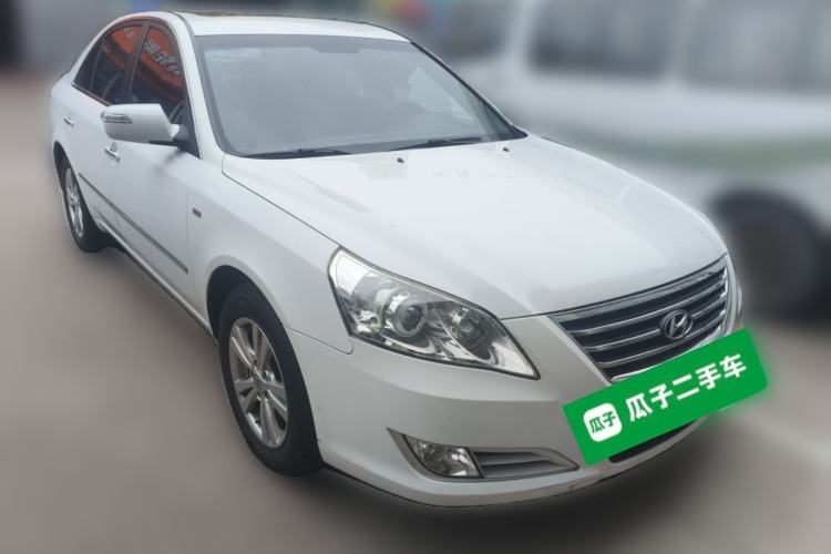 Used Hyundai SONATA·NFC 2009 2.0L Automatic GLS Front Right 45 Deg