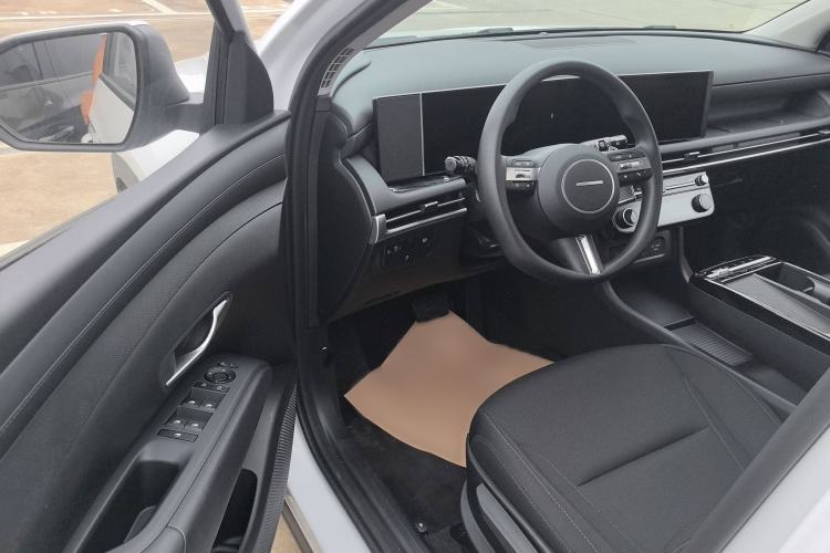 Used Hyundai Tucson 2025 Tucson L 1.5T Elite Edition Interior 2