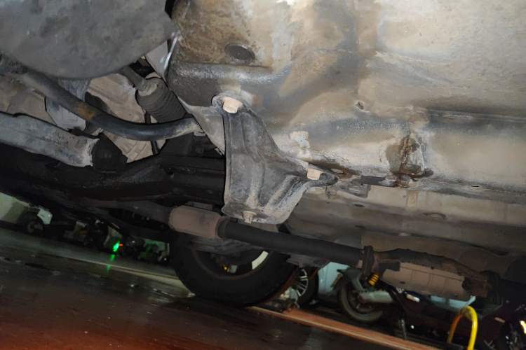 Used Hyundai Tucson 2006 2.0L Automatic 2WD Comfort Edition Chassis Front Left