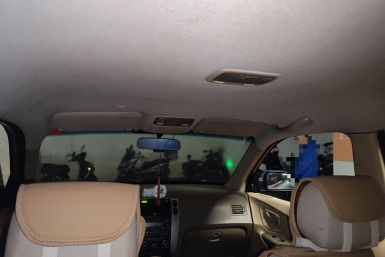 Used Hyundai Tucson 2006 2.0L Automatic 2WD Comfort Edition Headliner