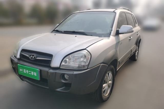 Used Hyundai Tucson 2006 2.0L Manual 4x4 Luxury Version