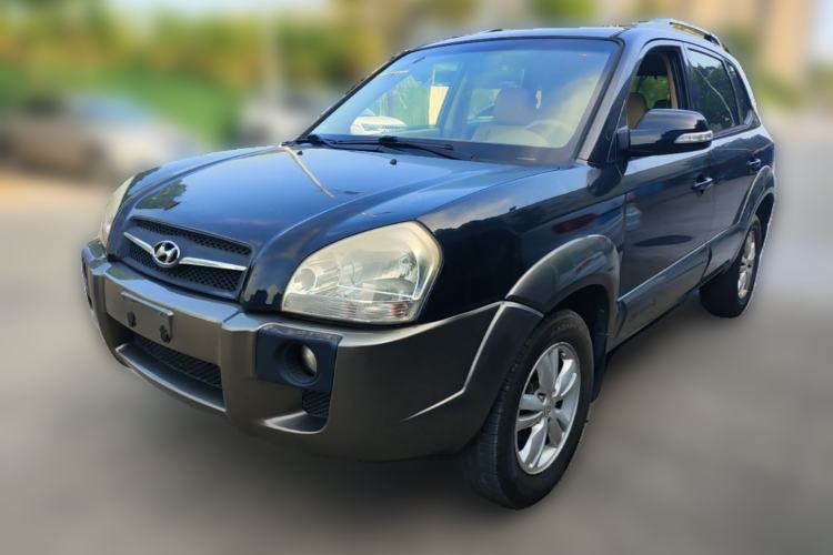 Used Hyundai Tucson 2009 2.0L Automatic Two-Wheel Drive with Sunroof Guazi used car, China used car export, Used car for sale, Used  cars, Cheapest cars for sale