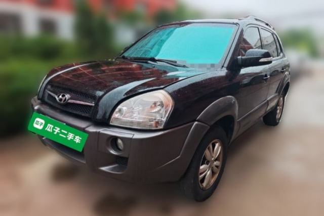 Used Hyundai Tucson 2009 2.0L Manual Two-Wheel Drive Fashion Edition